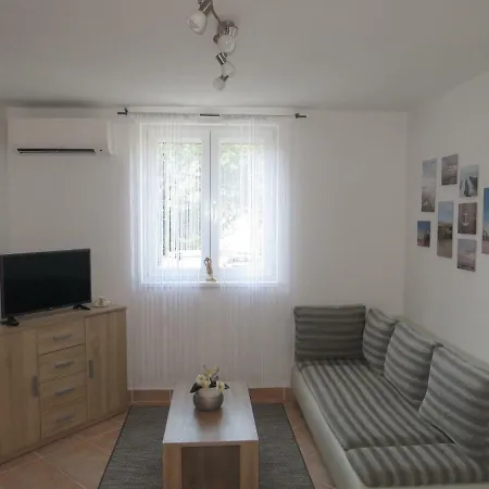 Leida 1 Apartment