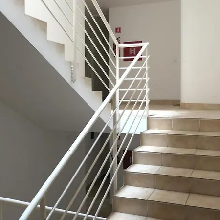 Leida 1 דירה מדולין