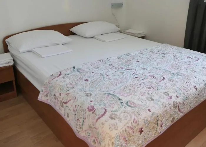 Leida 1 아파트 메덜린